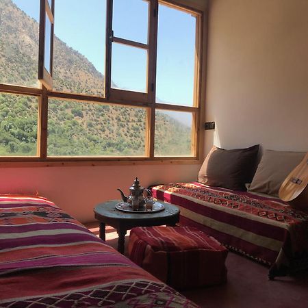 Bed and Breakfast Amlougui House Asgaour Esterno foto