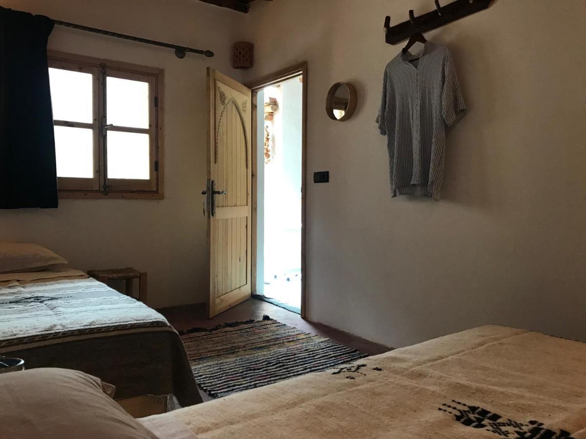Bed and Breakfast Amlougui House Asgaour Esterno foto
