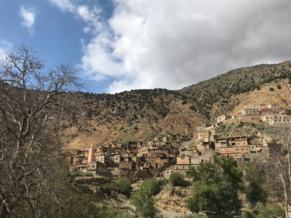 Bed and Breakfast Amlougui House Asgaour Esterno foto