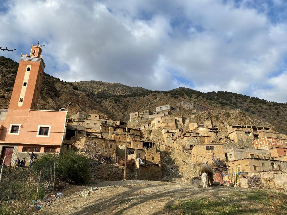 Bed and Breakfast Amlougui House Asgaour Esterno foto