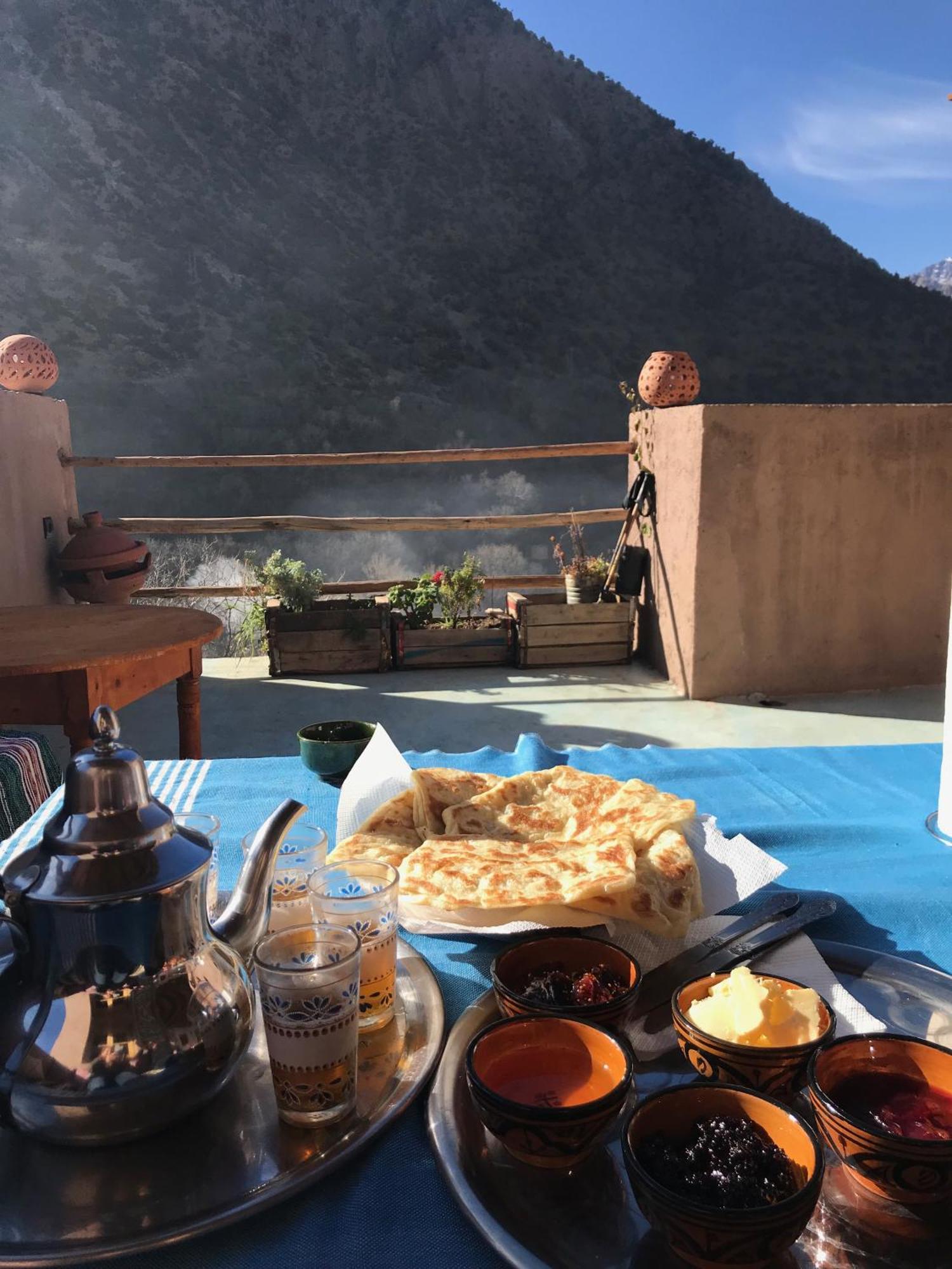 Bed and Breakfast Amlougui House Asgaour Esterno foto